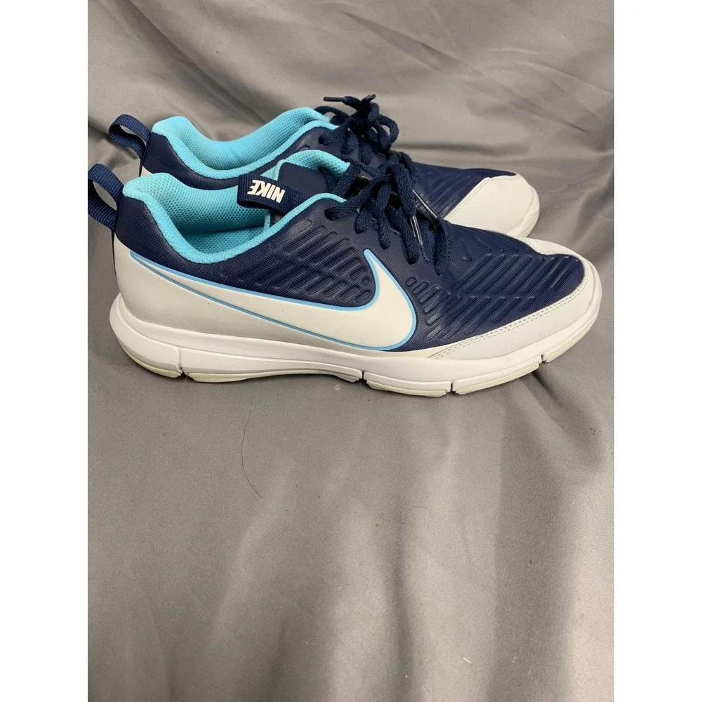 Nike these athletic